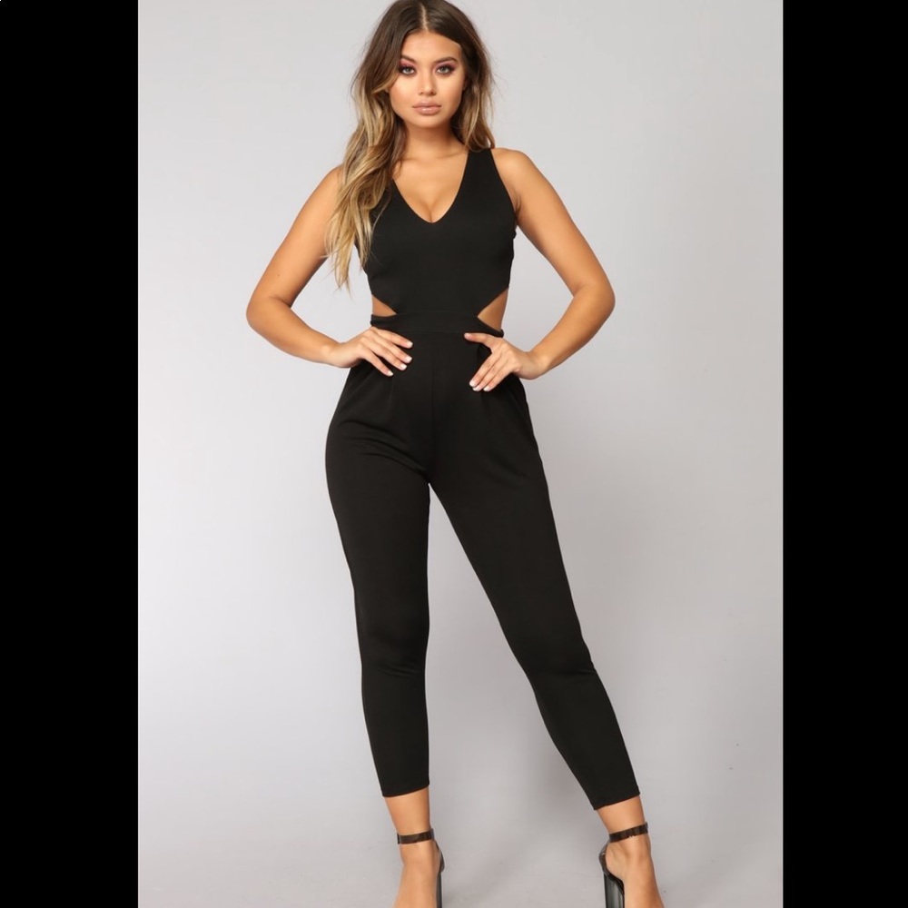 BRAND NEW Jumpsuit!!